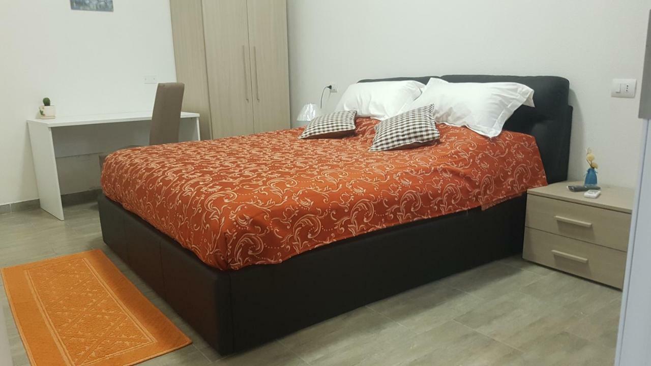 Boutique Oriente Express Hotel กาญารี ภายนอก รูปภาพ